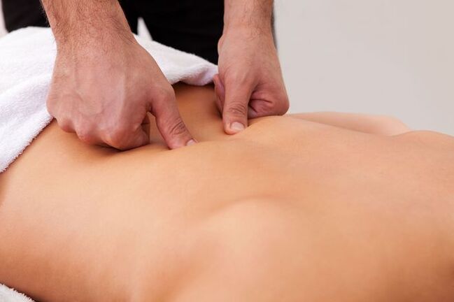 Therapeutic massage - a method of getting rid of back pain in the area of ​​​​the shoulder blades